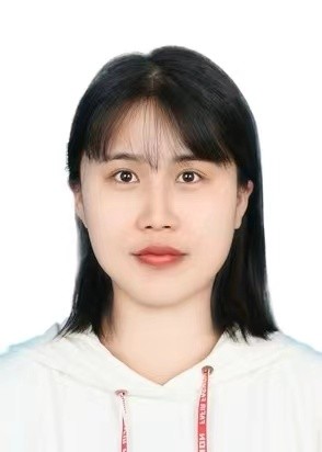 徐雪.jpg