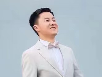 刘彬.png