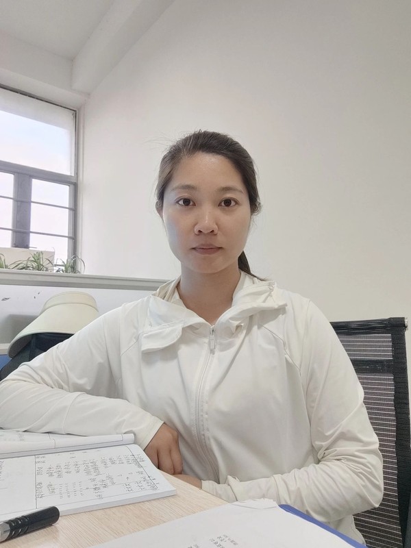 周宇梅.jpg