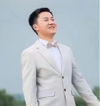 刘彬.png